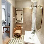 Spacious Family Along River Side, In The Heart Of Buda * Boedapest