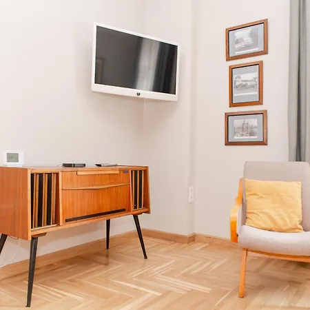 Spacious Family Along River Side, In The Heart Of Buda Appartement Budapest
