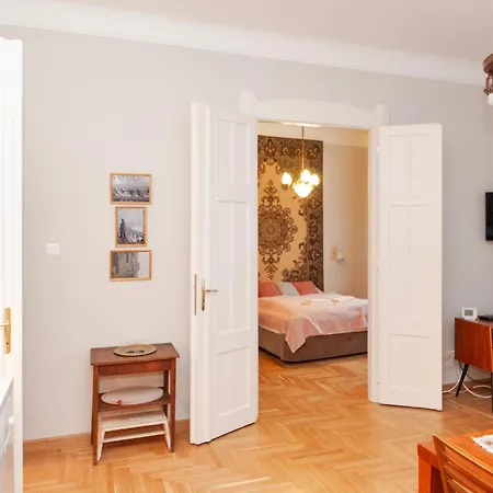 Appartement Spacious Family Along River Side, In The Heart Of Buda Budapest