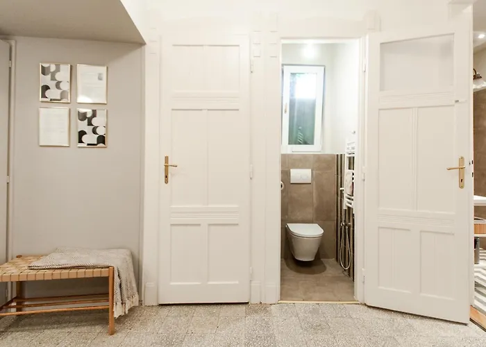 Appartement Spacious Family Along River Side, In The Heart Of Buda Budapest