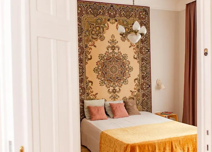 Spacious Family Along River Side, In The Heart Of Buda * Budapest
